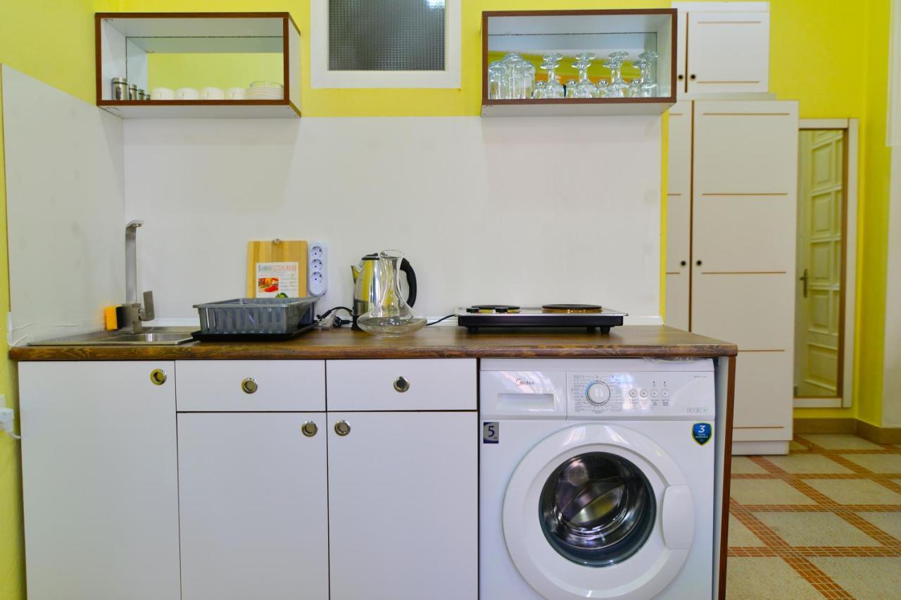 Hotel Blissdom Tbilisi Luaran gambar
