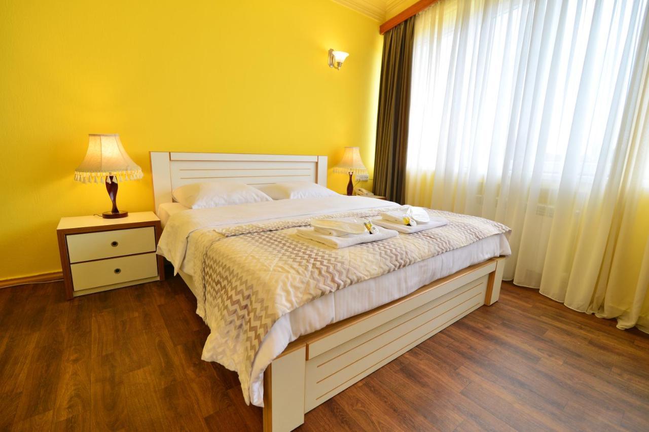 Hotel Blissdom Tbilisi Luaran gambar