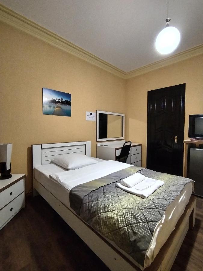 Hotel Blissdom Tbilisi Luaran gambar