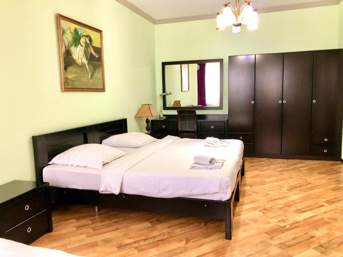 Hotel Blissdom Tbilisi Luaran gambar