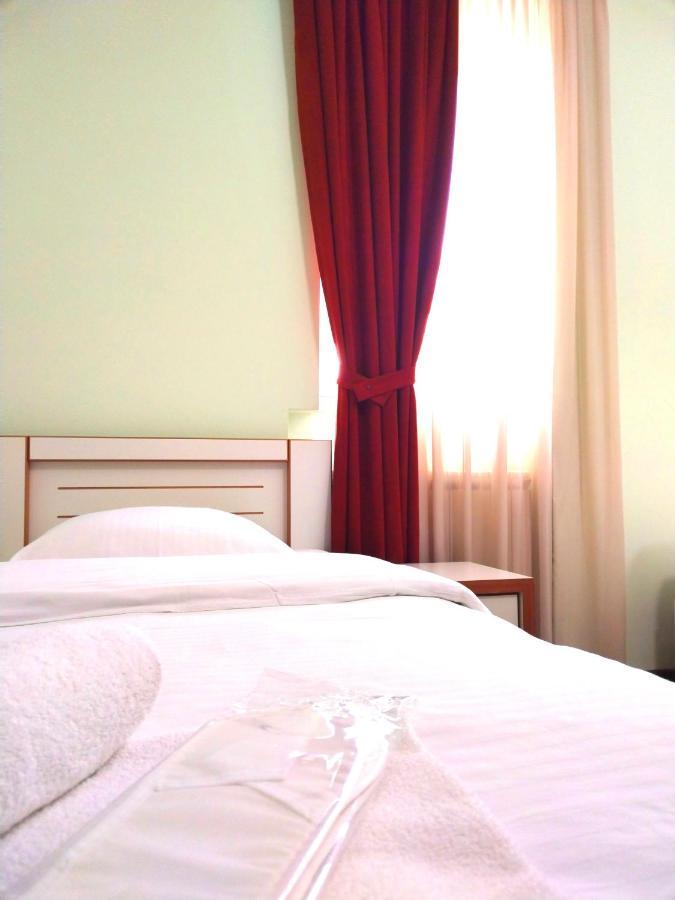 Hotel Blissdom Tbilisi Luaran gambar